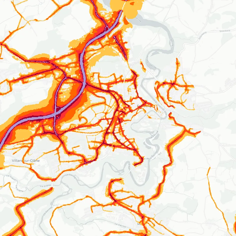Noise map of Fribourg, Switzerland: road-traffic noise contours from the EU strategic noise maps, shaded yellow (≈55 dB Lden) through orange and red to dark purple (≈75 dB+), over the city's street network.