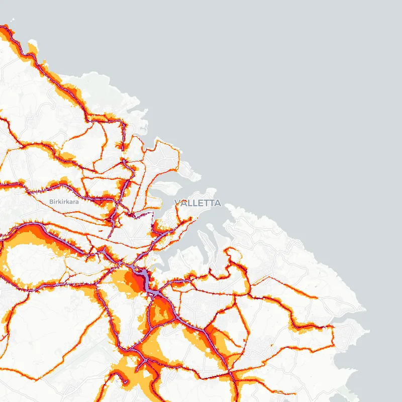 Noise map of Valletta, Malta: road-traffic noise contours from the EU strategic noise maps, shaded yellow (≈55 dB Lden) through orange and red to dark purple (≈75 dB+), over the city's street network.